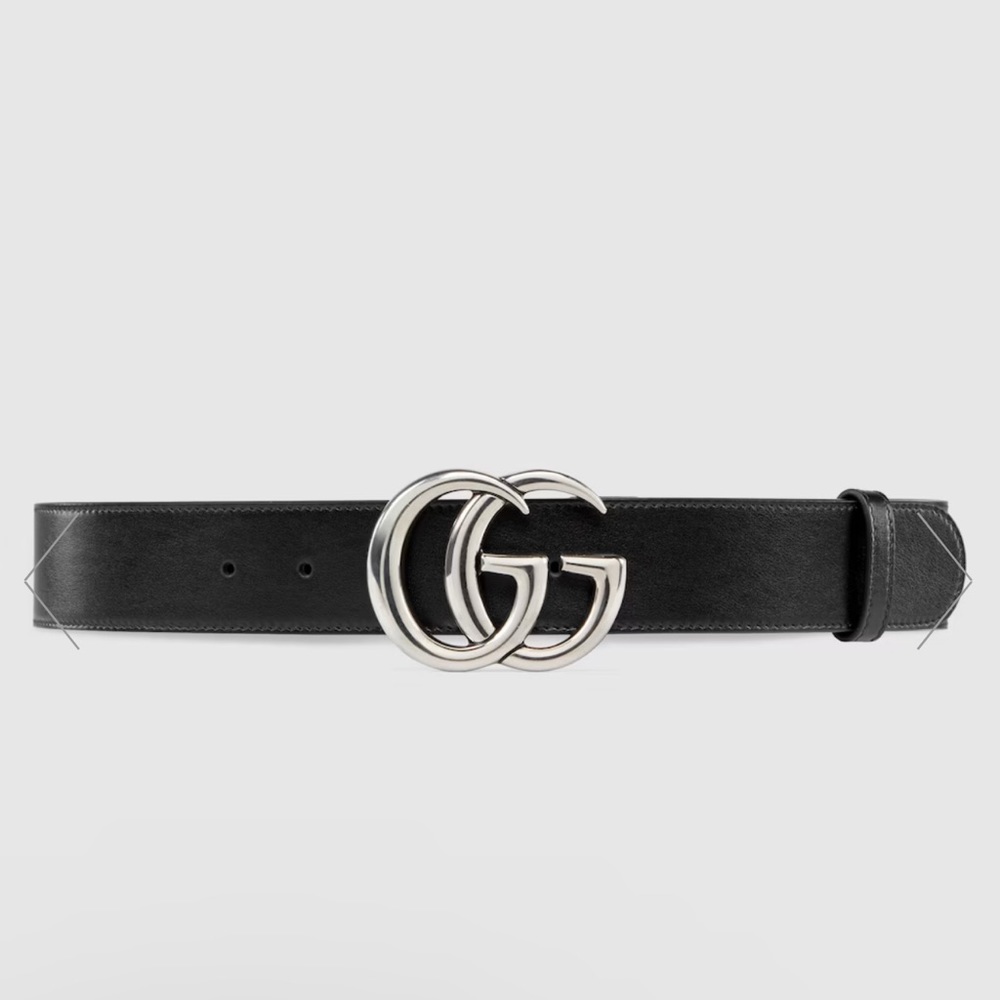 Women Gucci leather belt, silver.